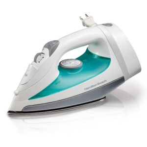 HAMILTON BEACH RETRACTABLE CORD STEAM IRON